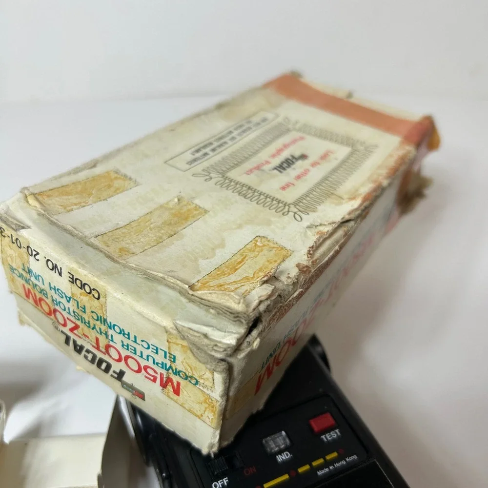 Focal M500T-Zoom Computer Thyristor Bounce Flash Unit Kmart Vintage Tested
